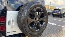 Land Rover Defender 3.0 D250 X-Dynamic S 110 5dr Auto Diesel Estate